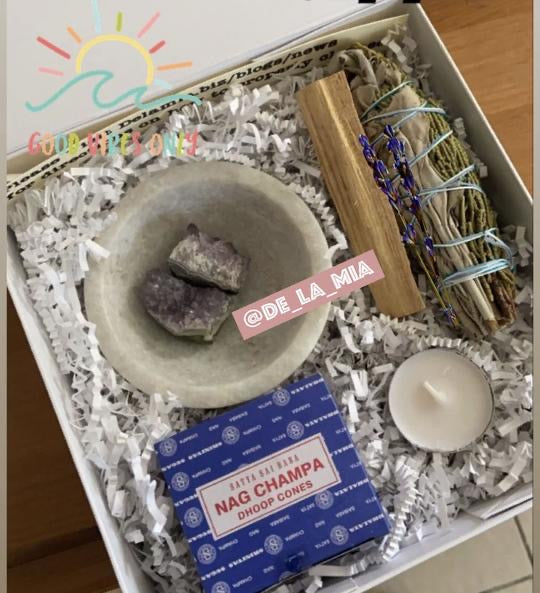 ENERGY CLEANSE GIFT BOX